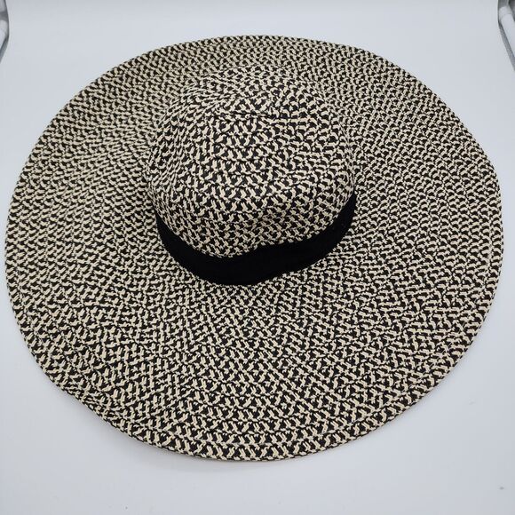 Cato Wide Brim Floppy Straw Sun Hat Womens One Size Black Tan Pool Vacation - Picture 1 of 8